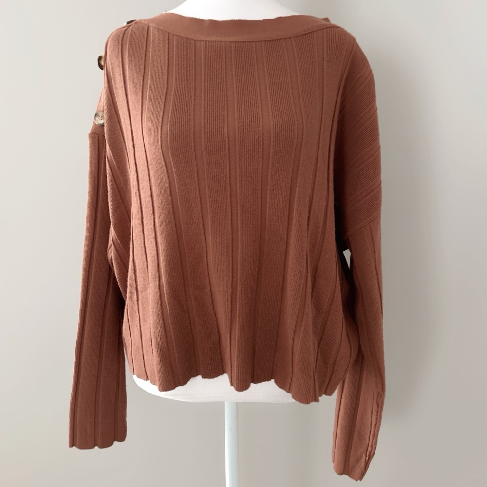 ASOS Ribbed Knit Sweater Women’s US 10 Brown Slouchy Button Shoulder Pullover
